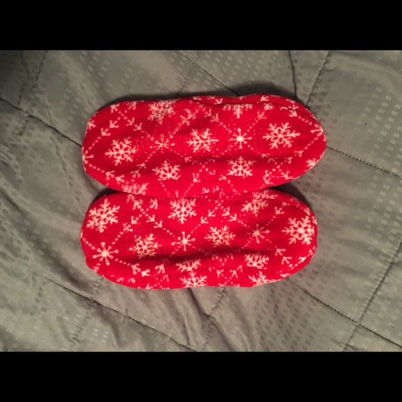 Red and White Sherpa Lined Slippers - Picture 3 of 8